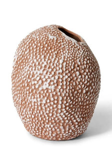 Julane Vase [sz:17 X 16 X 20cm Cl:brown]